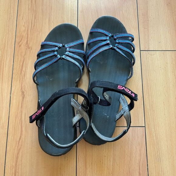 Teva Kayenta Sandals Women’s size 8 - Picture 1 of 4